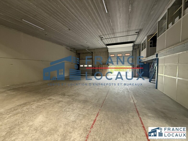 15 Rue Du Bois Moussay, Stains à louer - Photo intérieure - Image 3 de 12