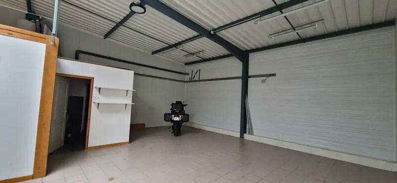 6 Rue Du 19 Mars 1962, Longvic for lease - Interior Photo - Image 3 of 6