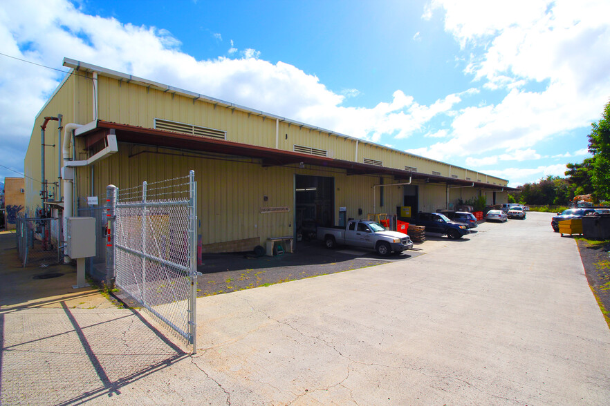 94-059 Leokane St, Waipahu, HI à vendre - Photo principale - Image 1 de 1