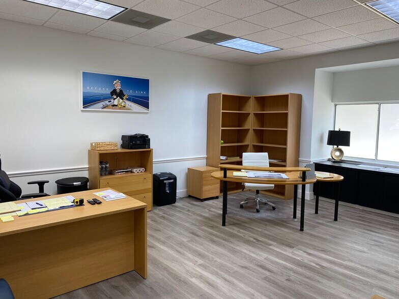 135 Benning St, Destin, FL à louer - Photo intérieure - Image 3 de 12