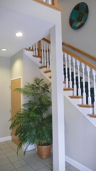 7160 Chagrin Rd, Chagrin Falls, OH à louer - Photo intérieure - Image 2 de 7