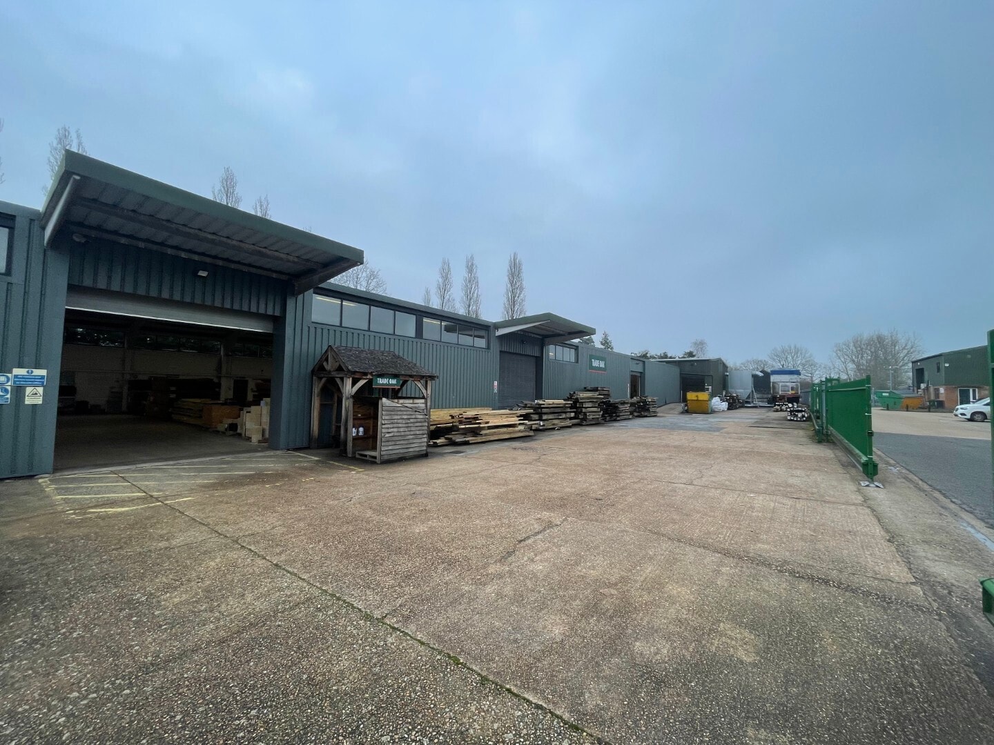 Pattenden Ln, Maidstone for lease Building Photo- Image 1 of 5
