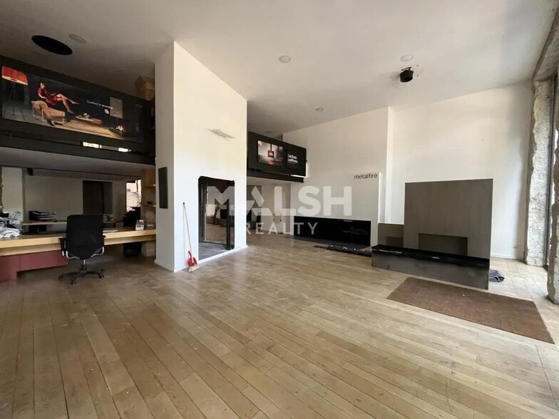 Retail in Lyon for lease - Interior Photo - Image 3 of 7