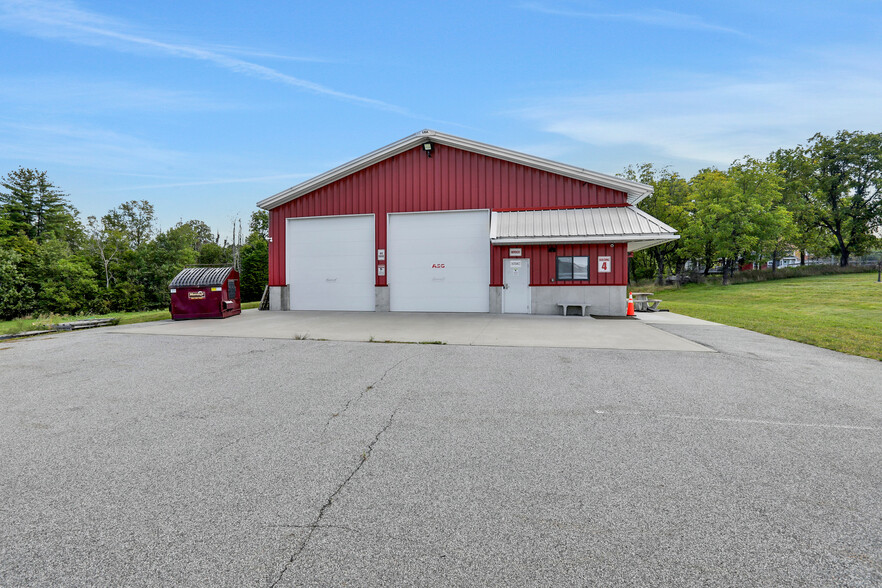 269 Stone Schoolhouse Rd, Bloomingburg, NY for lease - Building Photo - Image 3 of 30