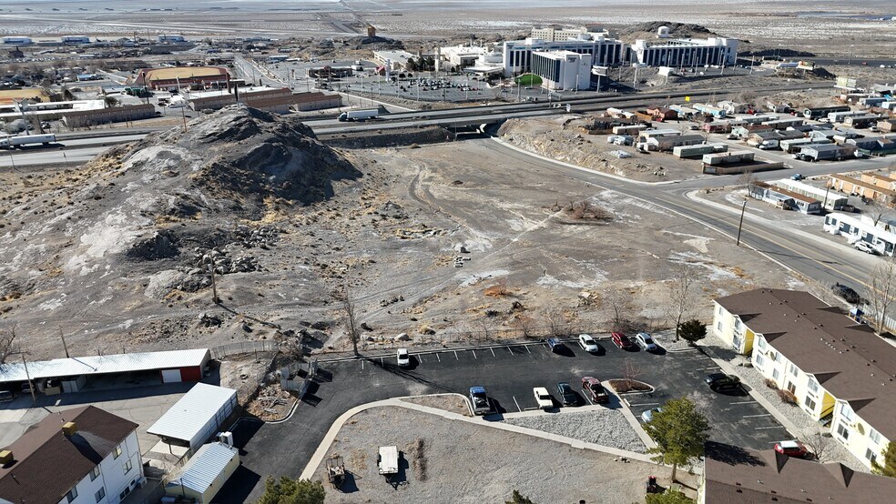 Tax ID 01-269-0-41, Wendover, UT à vendre - Photo du bâtiment - Image 3 de 8