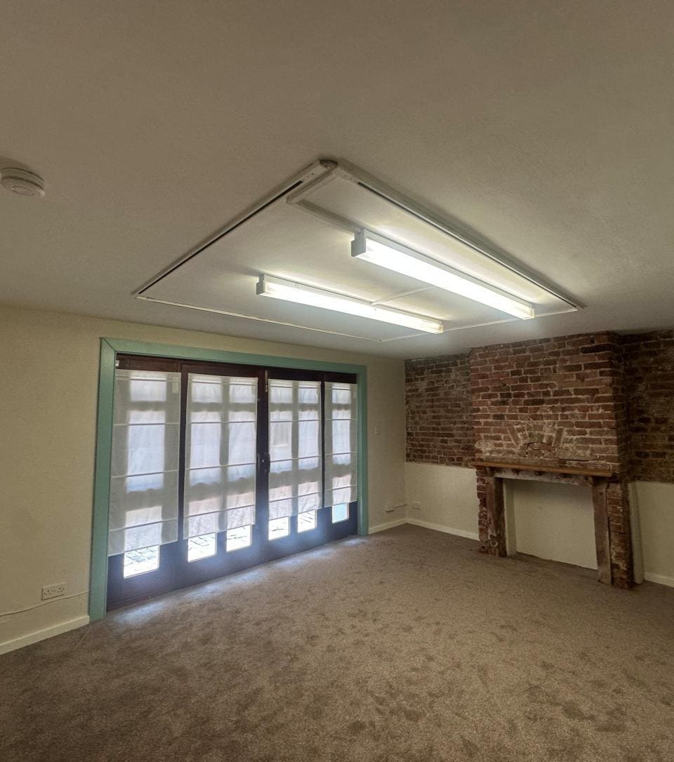 9 Friars Ct, Carlisle for lease Interior Photo- Image 1 of 2