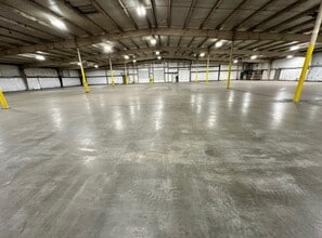 505 N Perkins St, Appleton, WI for lease Interior Photo- Image 1 of 2