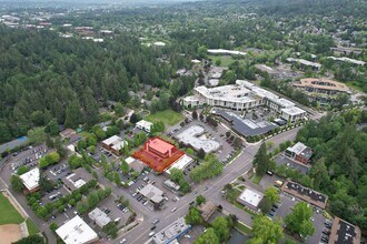 3990 Collins Way, Lake Oswego, OR - AERIAL  map view