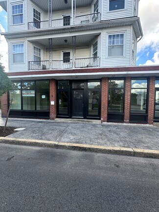 Plus de détails pour 1753-1757 Cranston St, Cranston, RI - Bureau/Commerce de détail à louer