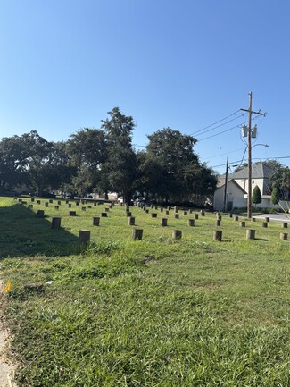 Plus de détails pour 300 Allen Toussaint Blvd, New Orleans, LA - Terrain à louer