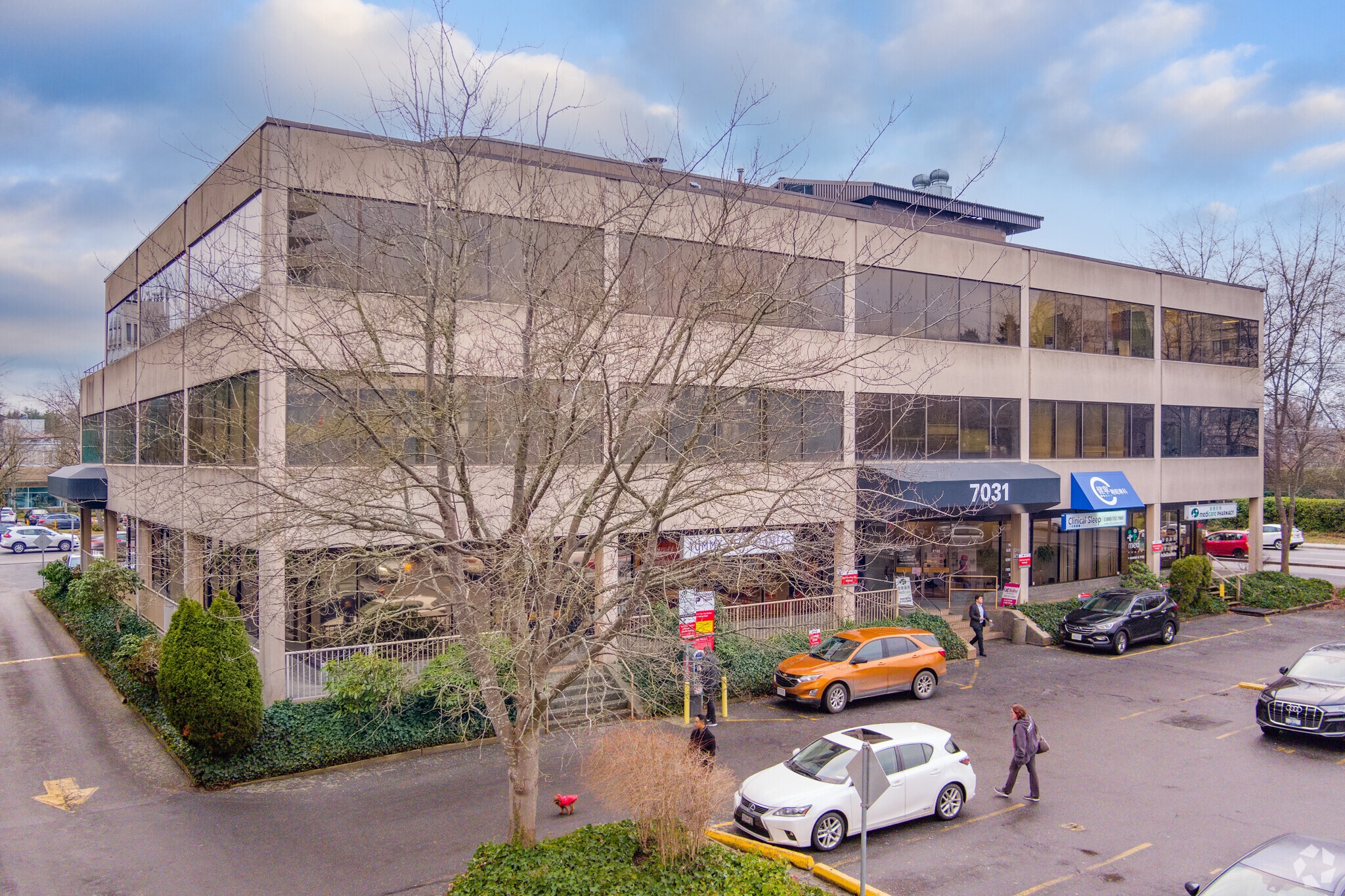 7031 Westminster Hwy, Richmond, BC for lease Primary Photo- Image 1 of 7
