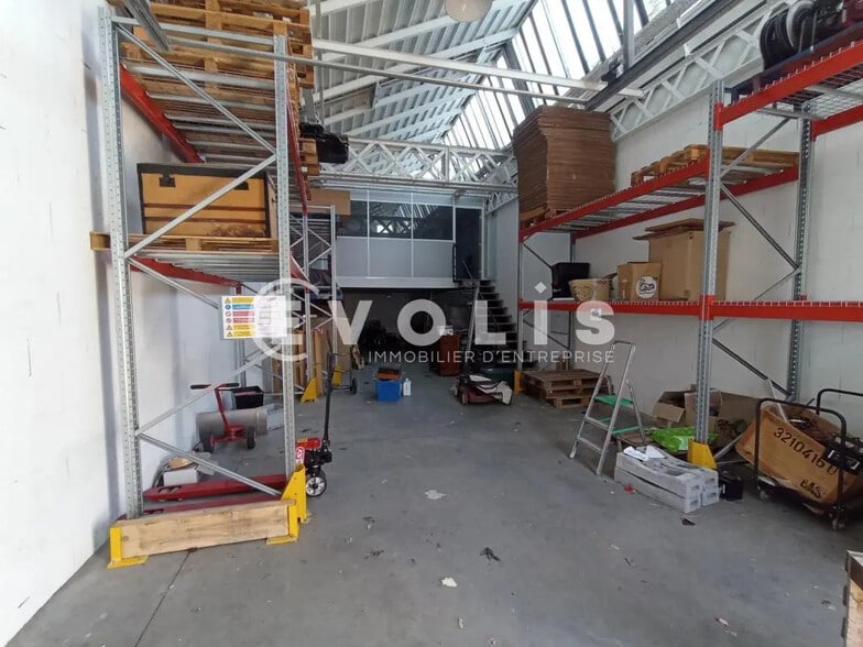 Flex dans Vénissieux à louer - Photo intérieure - Image 2 de 16