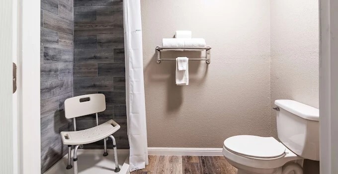 3821 N Panam Expy, San Antonio, TX à vendre - Photo du bâtiment - Image 2 de 7