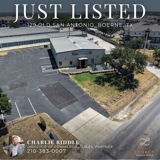 Plus de détails pour 129 Old San Antonio Rd, Boerne, TX - Flex à vendre