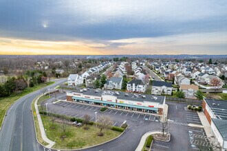 4270-4284 Township Line Rd, Schwenksville, PA - AÉRIEN  Vue de la carte