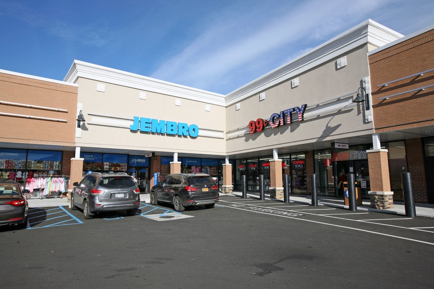 965-985 Richmond Ave, Staten Island, NY for lease - Primary Photo - Image 1 of 8