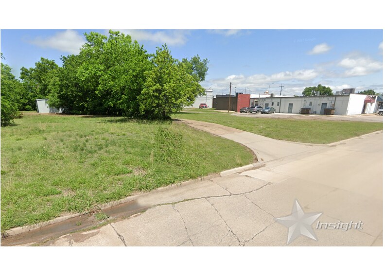 1113 SW E Ave, Lawton, OK à vendre - Photo du bâtiment - Image 3 de 3