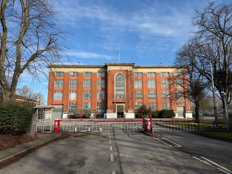 Old Great North Rd, Knottingley à louer - Photo du bâtiment - Image 1 de 13