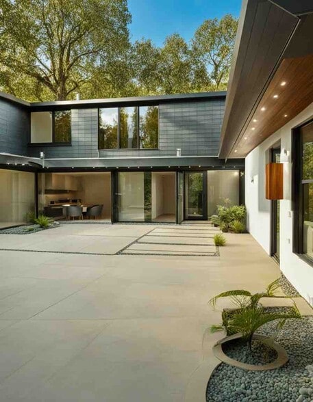 5913 Moncrief Rd W, Jacksonville, FL for sale - Building Photo - Image 2 of 14