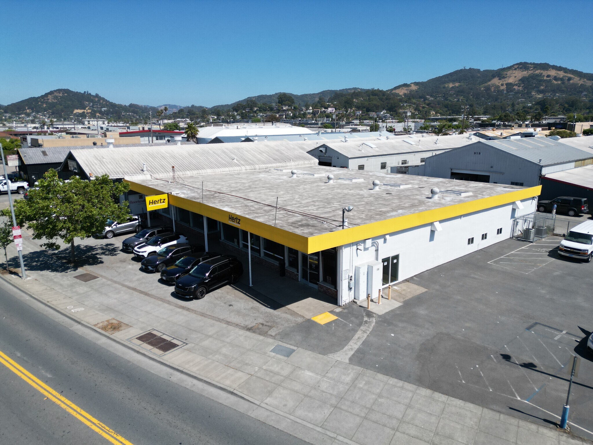 933 Francisco Blvd E, San Rafael, CA for lease Building Photo- Image 1 of 10