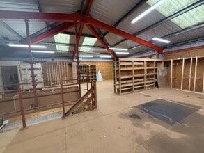 Corbin Way, Bradpole for lease Interior Photo- Image 2 of 7