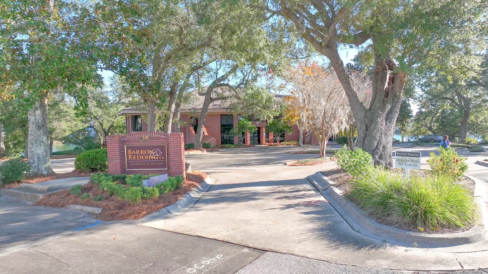 220 Mckenzie Ave, Panama City, FL for sale - Building Photo - Image 3 of 97