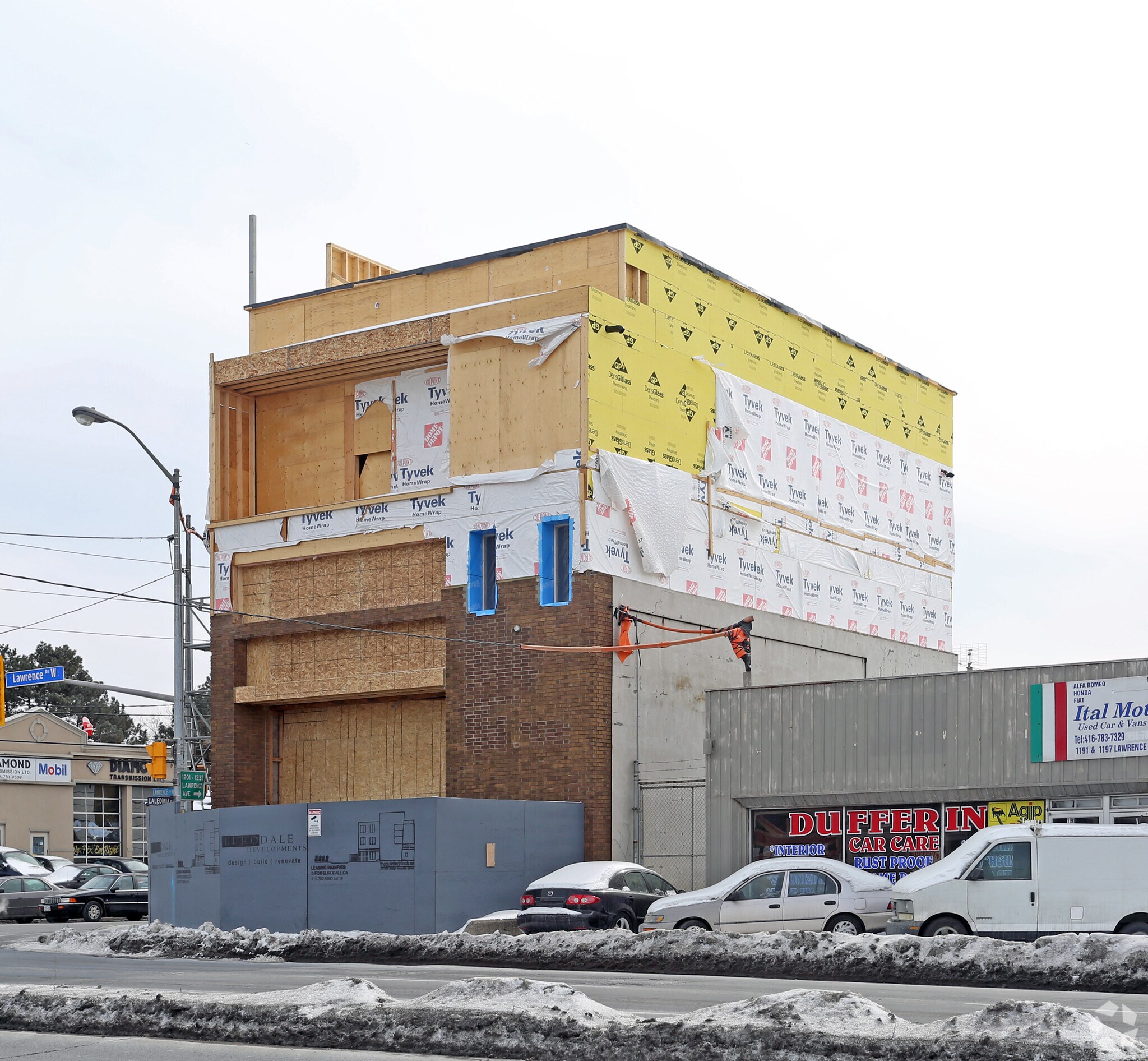 1189 Lawrence Ave, Toronto, ON for sale Primary Photo- Image 1 of 1