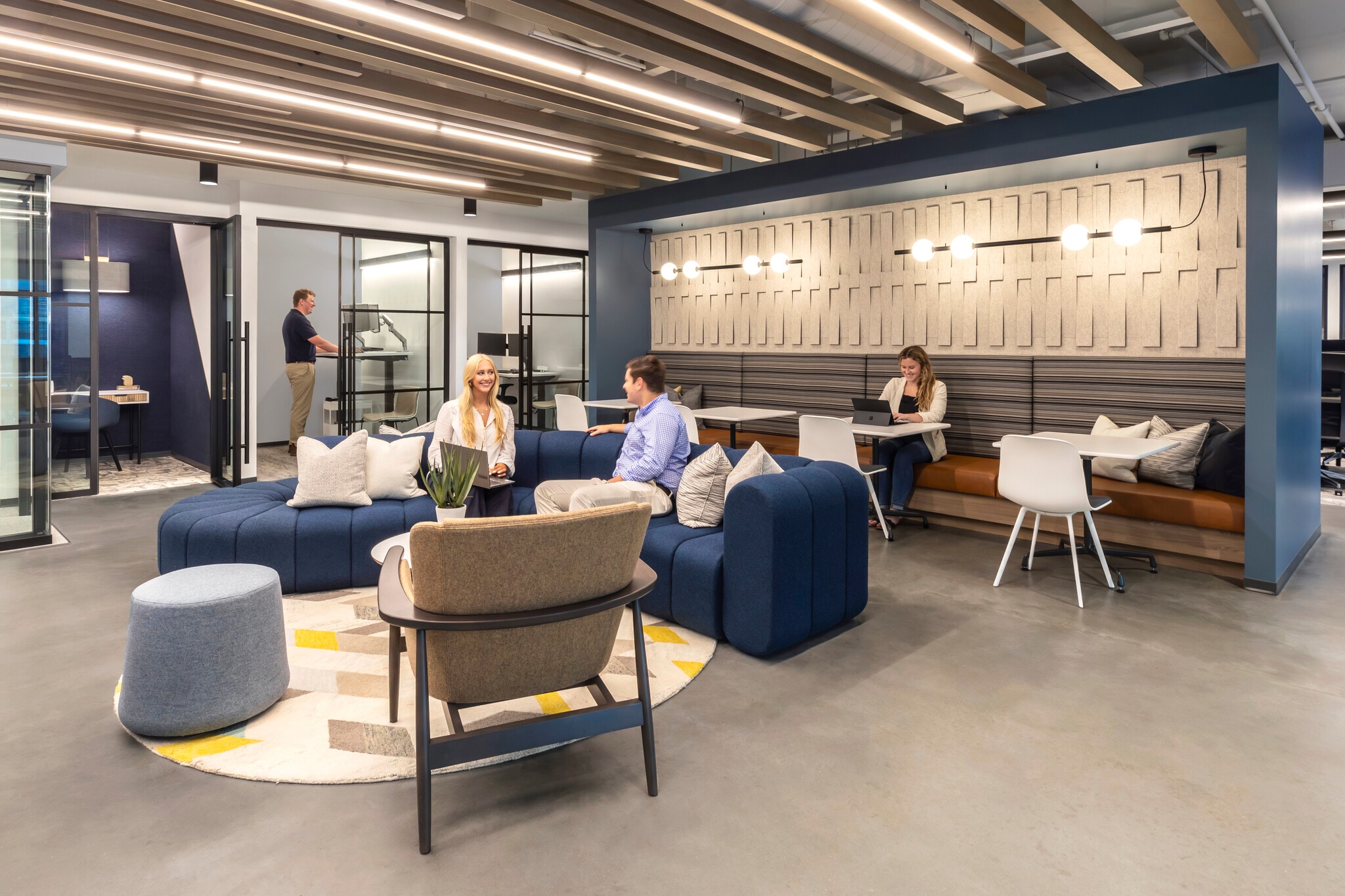 1115 Howell Mill Rd NW, Atlanta, GA à louer Photo intérieure- Image 1 de 16