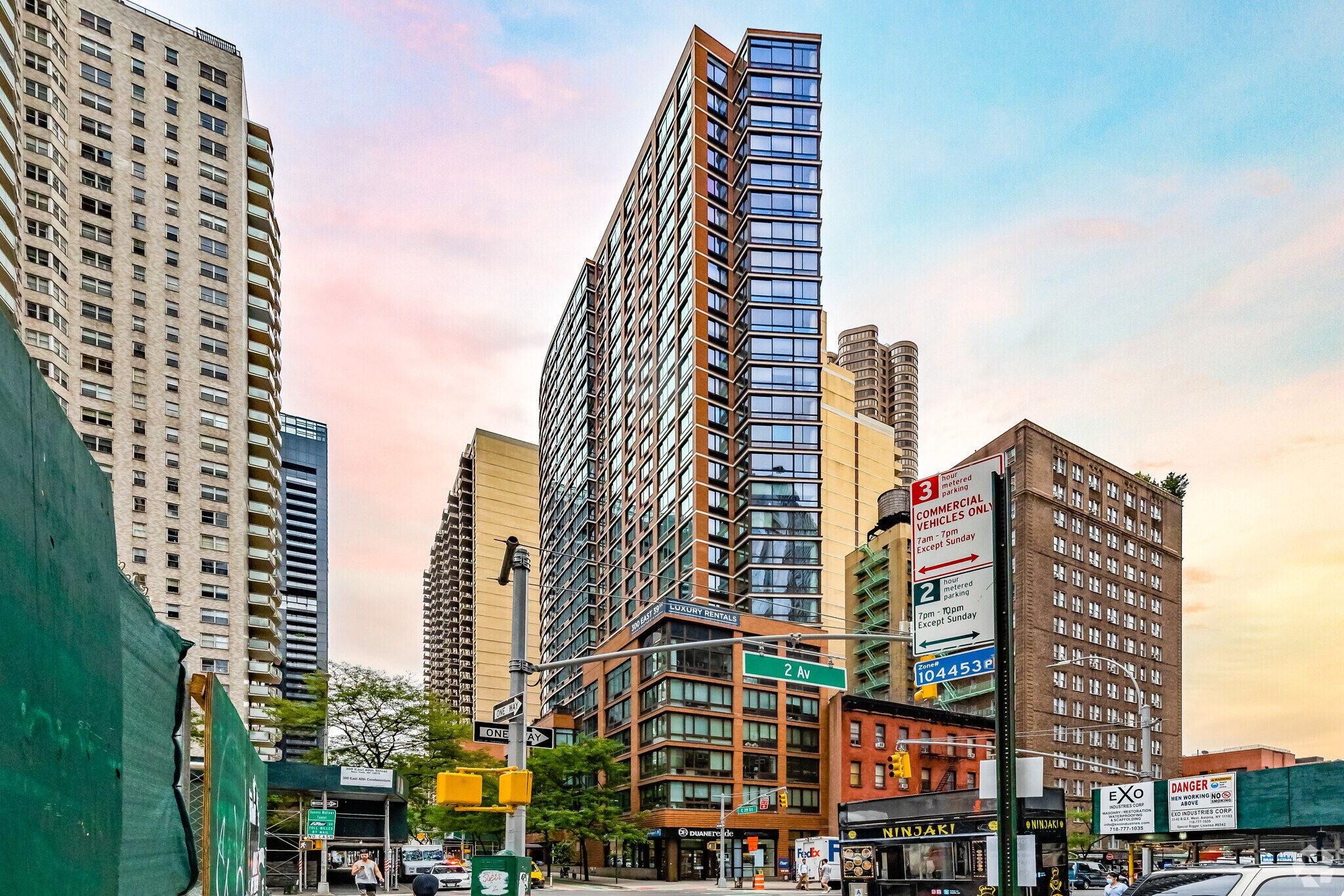 300 E 39th St, New York, NY for lease Building Photo- Image 1 of 89