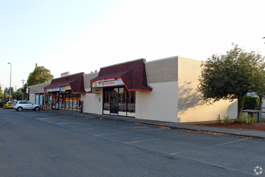 3550-3608 SE Powell Blvd, Portland, OR à louer - Photo du bâtiment - Image 3 de 4