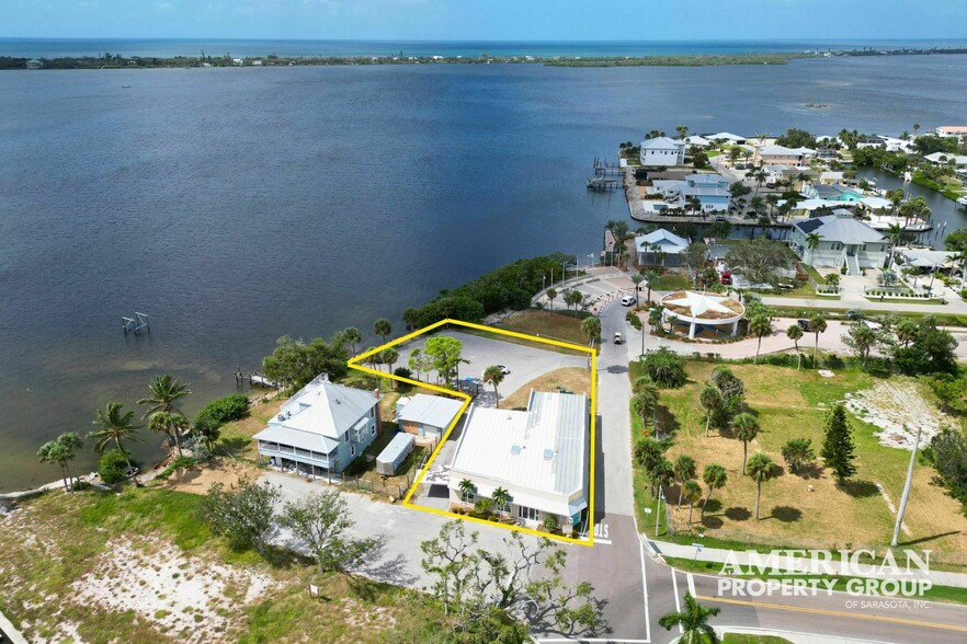 2 Buchans Lndg, Englewood, FL for lease - Building Photo - Image 2 of 6