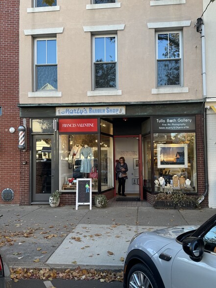 64-82 Main St, Sag Harbor, NY for lease - Building Photo - Image 1 of 2