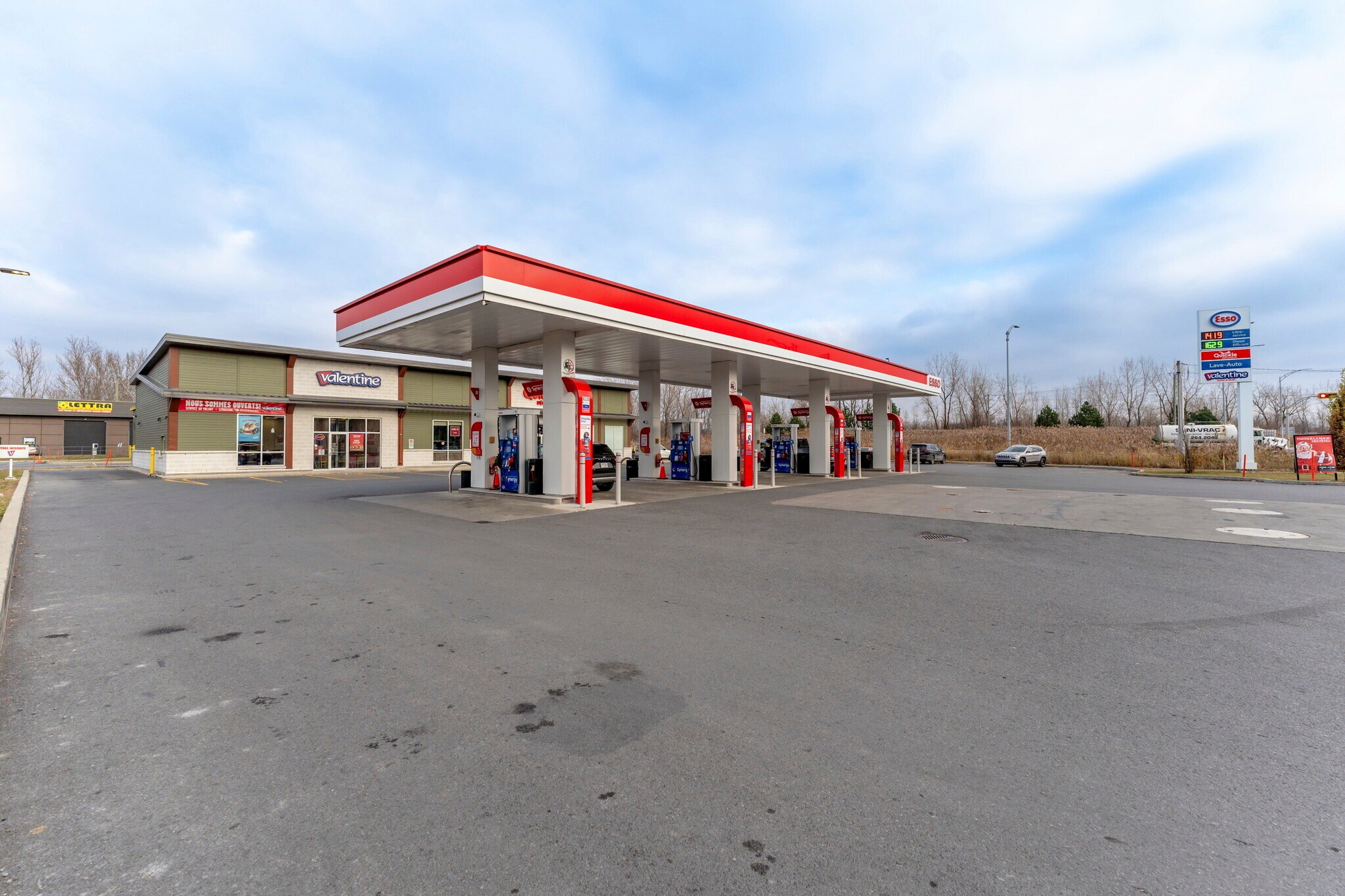 737 Larocque Road, Salaberry-de-valleyfield, QC à vendre Photo principale- Image 1 de 1