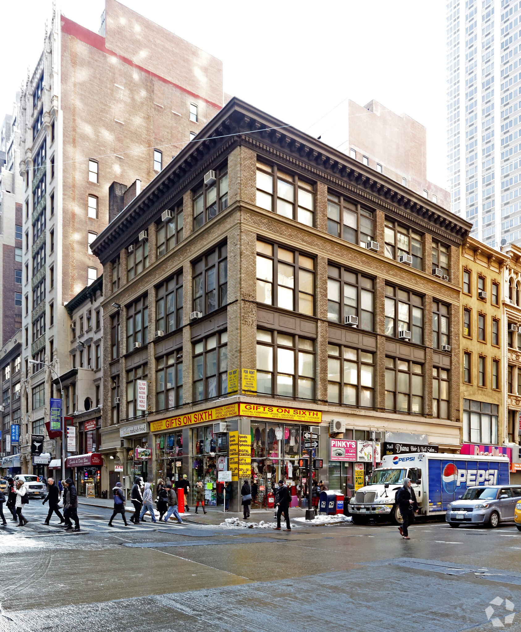 1032 Avenue of the Americas, New York, NY for lease Primary Photo- Image 1 of 5