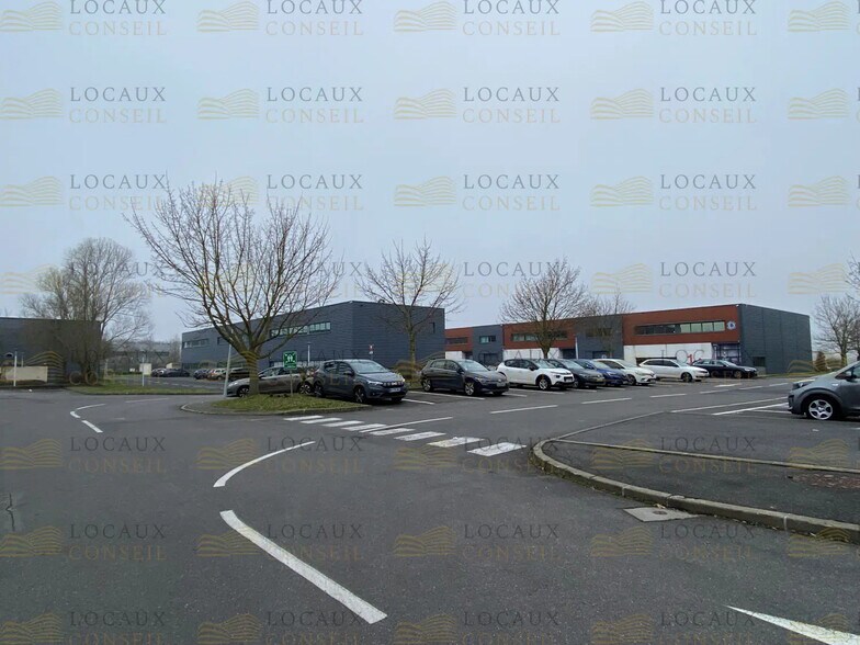 62 Boulevard Henri Navier, Taverny for lease - Building Photo - Image 3 of 13