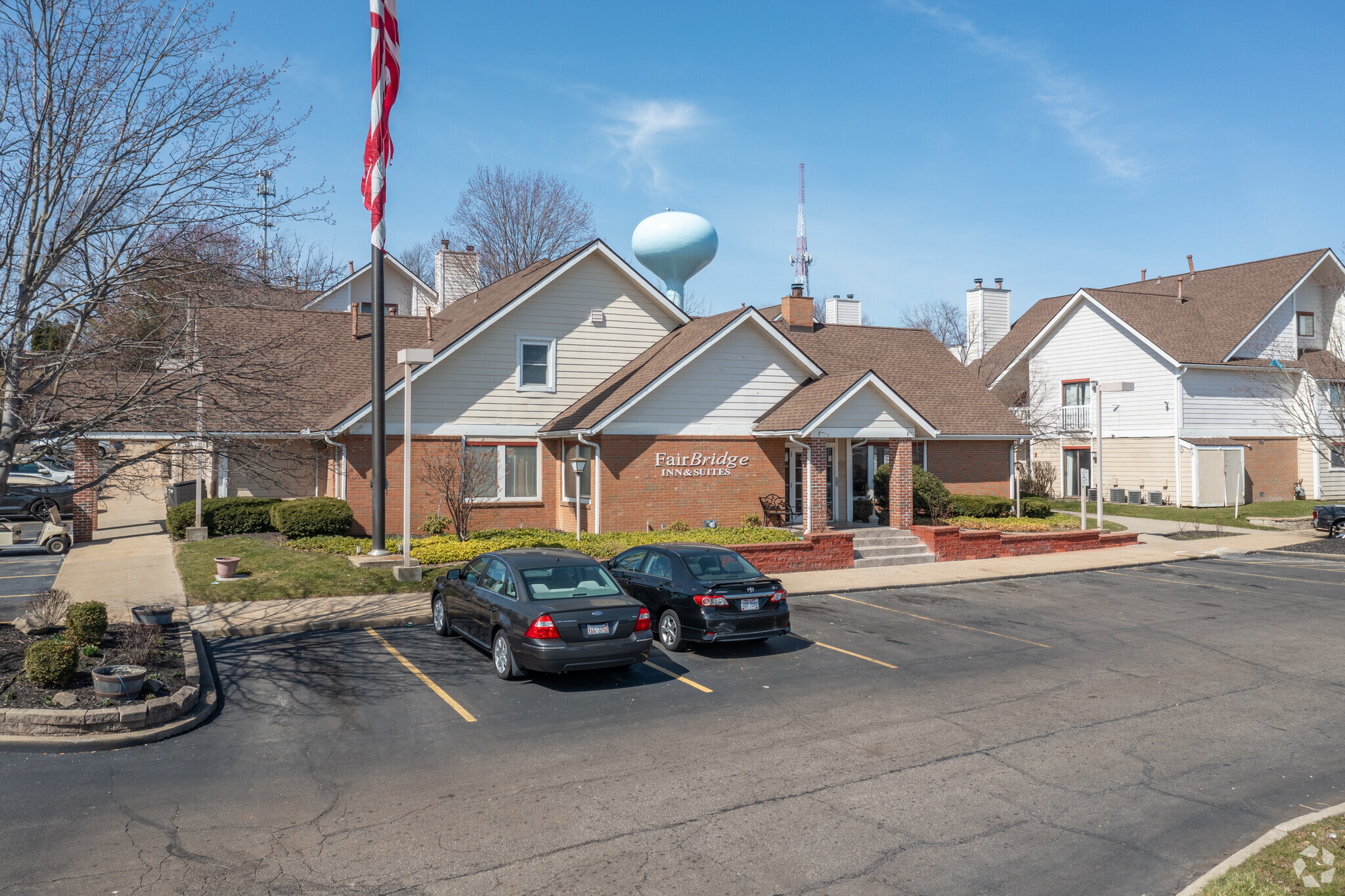 120 Montrose West Ave, Akron, OH à vendre Photo principale- Image 1 de 1