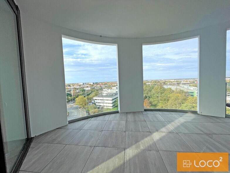 Rond Point Basso Cambo, Toulouse à vendre - Photo du bâtiment - Image 3 de 9