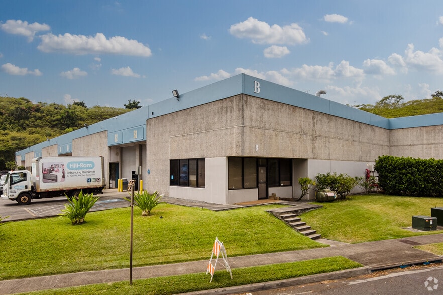 96-1173 Waihona St, Pearl City, HI for lease - Building Photo - Image 2 of 21