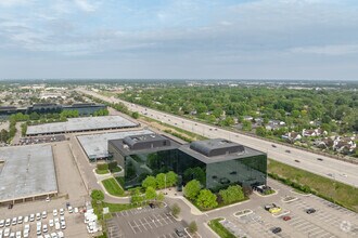 2800 Livernois Rd, Troy, MI - Aerial map view