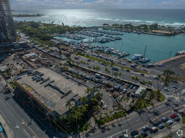 1000 Ala Moana Blvd, Honolulu, HI for lease - Building Photo - Image 2 of 5