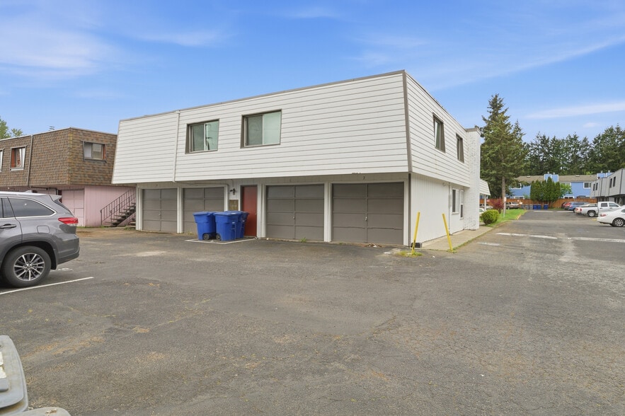 16 147th Ave SE, Bellevue, WA for sale - Building Photo - Image 3 of 20