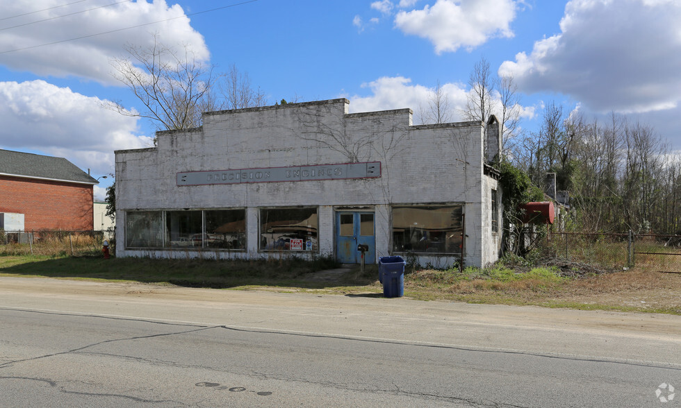 226 W Church St, Batesburg, SC à vendre - Photo principale - Image 1 de 1