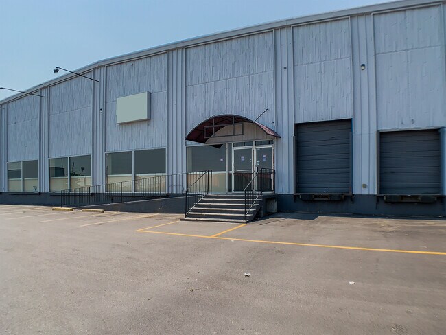 Plus de détails pour 300-400 W 53rd Pl, Denver, CO - Industriel à louer