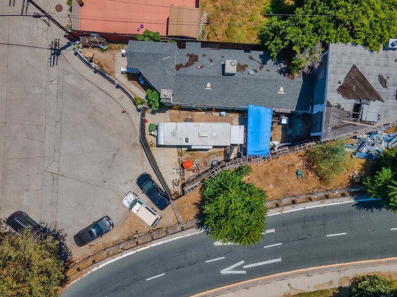 4463 Bellflower Ave, North Hollywood, CA for sale - Aerial - Image 3 of 20