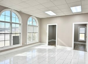 13A Main St, Sparta, NJ for lease Interior Photo- Image 2 of 8