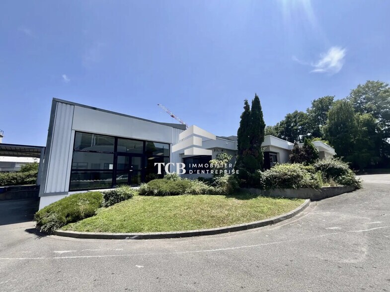 Flex dans Orvault à louer - Photo du bâtiment - Image 1 de 10