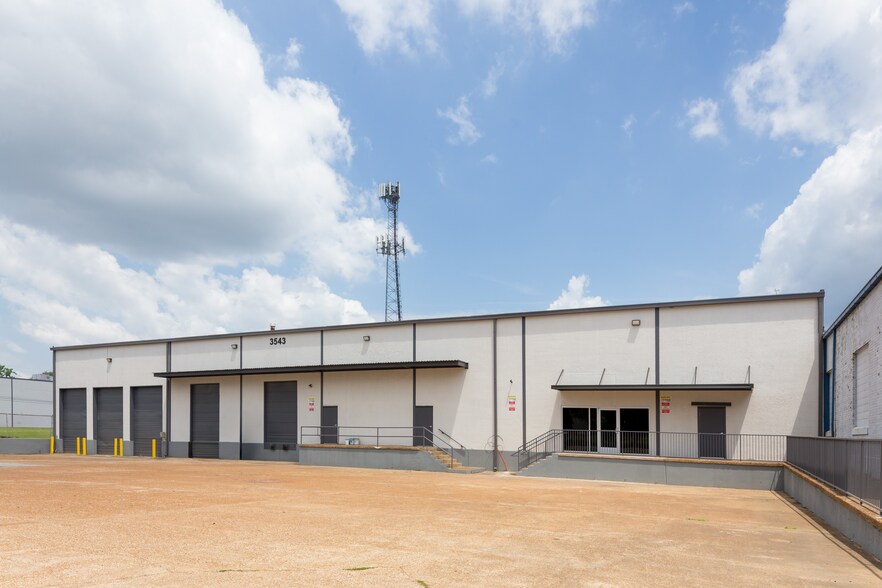 3543 Lamar Ave, Memphis, TN for lease - Building Photo - Image 2 of 6