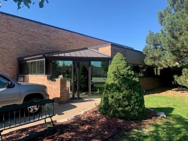 Plus de détails pour 35315 Beattie Dr, Sterling Heights, MI - Industriel à louer