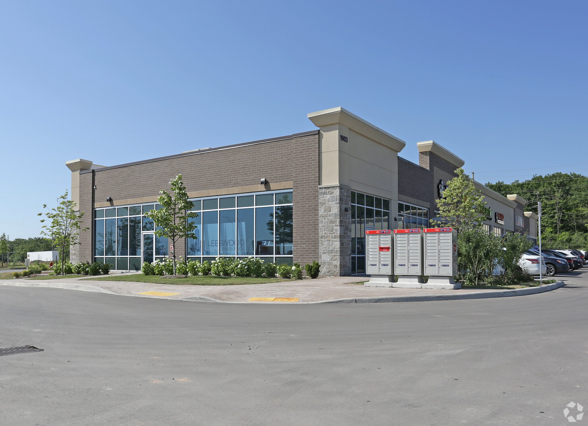 1903 Ironoak Way, Oakville, ON for sale Primary Photo- Image 1 of 1