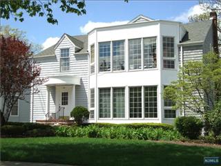 75 Summit Ave, Hackensack, NJ à louer Photo du bâtiment- Image 1 de 17